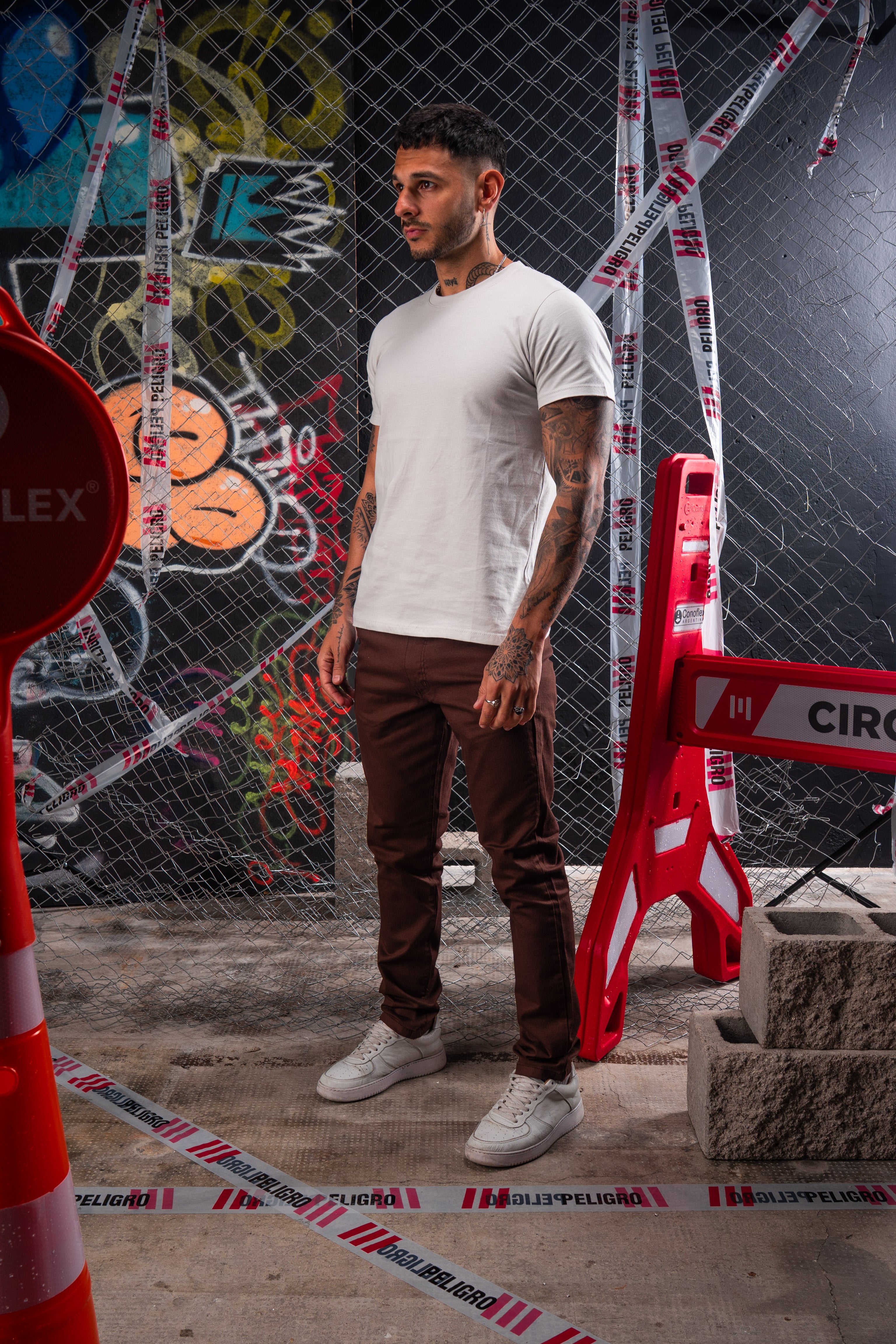 PANTALÓN CHINO CHOCOLATE SKINNY