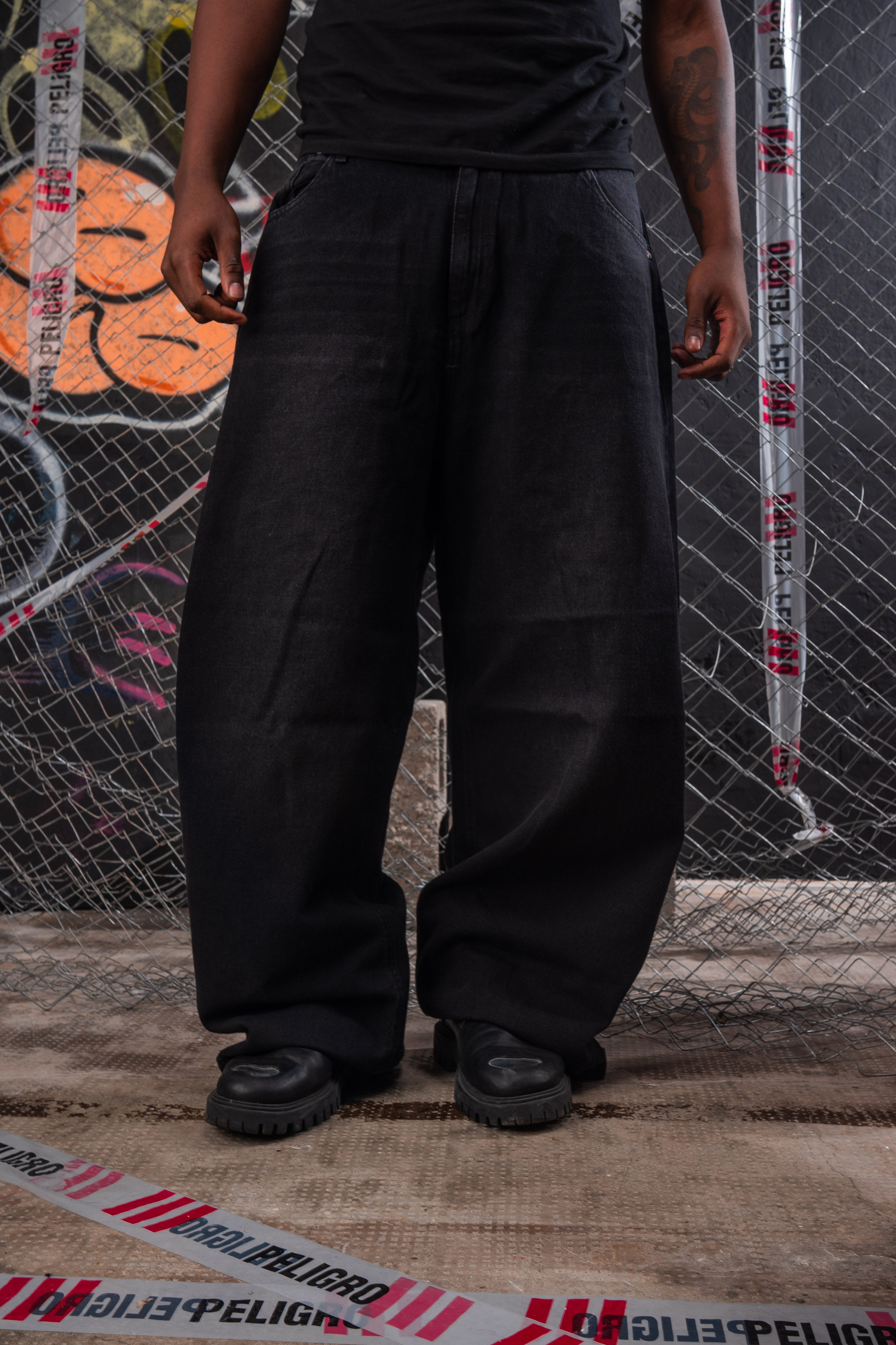 BAGGY POCKET MOON (VIP)