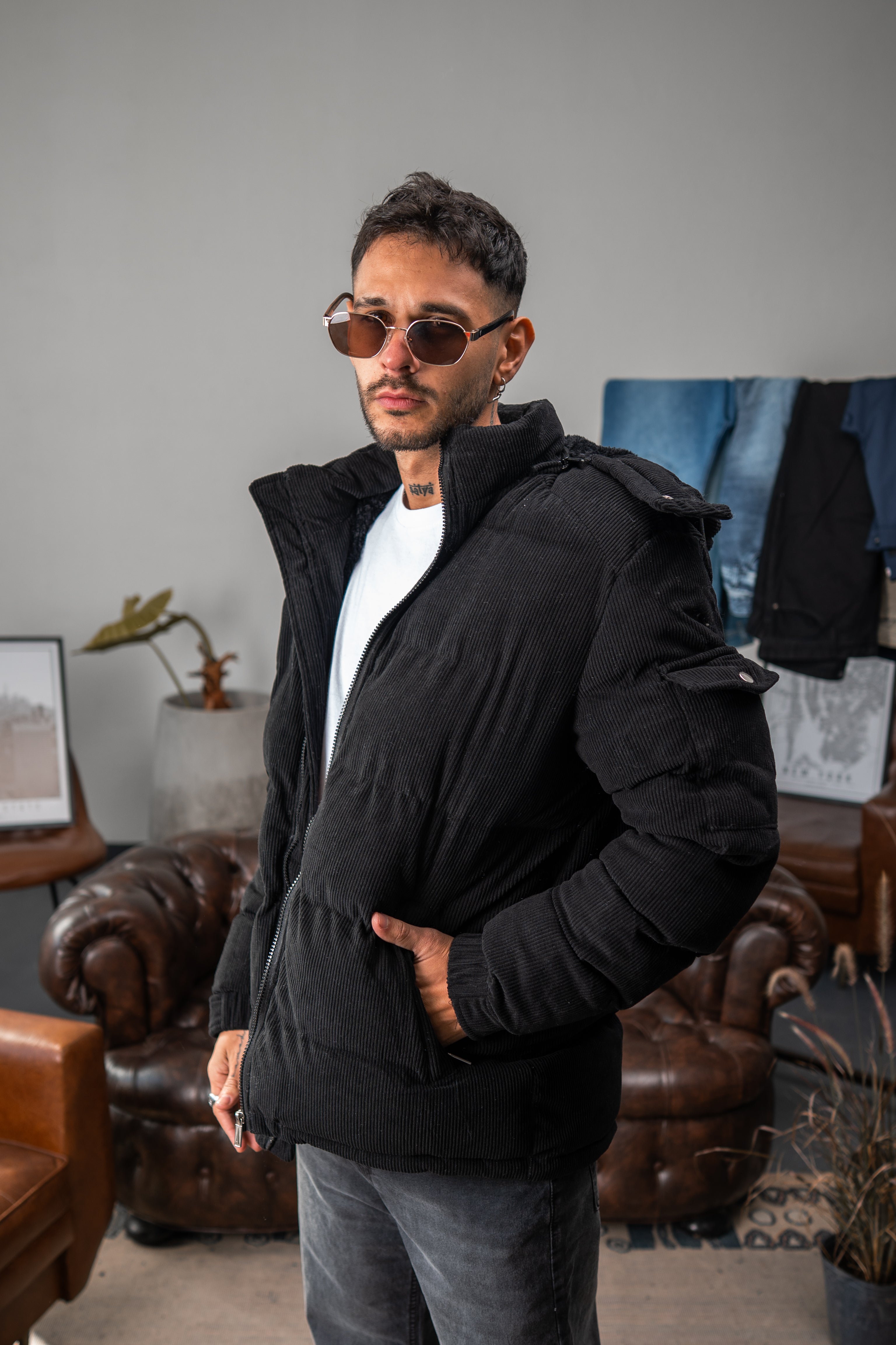 CAMPERA CORDEROY NEGRO