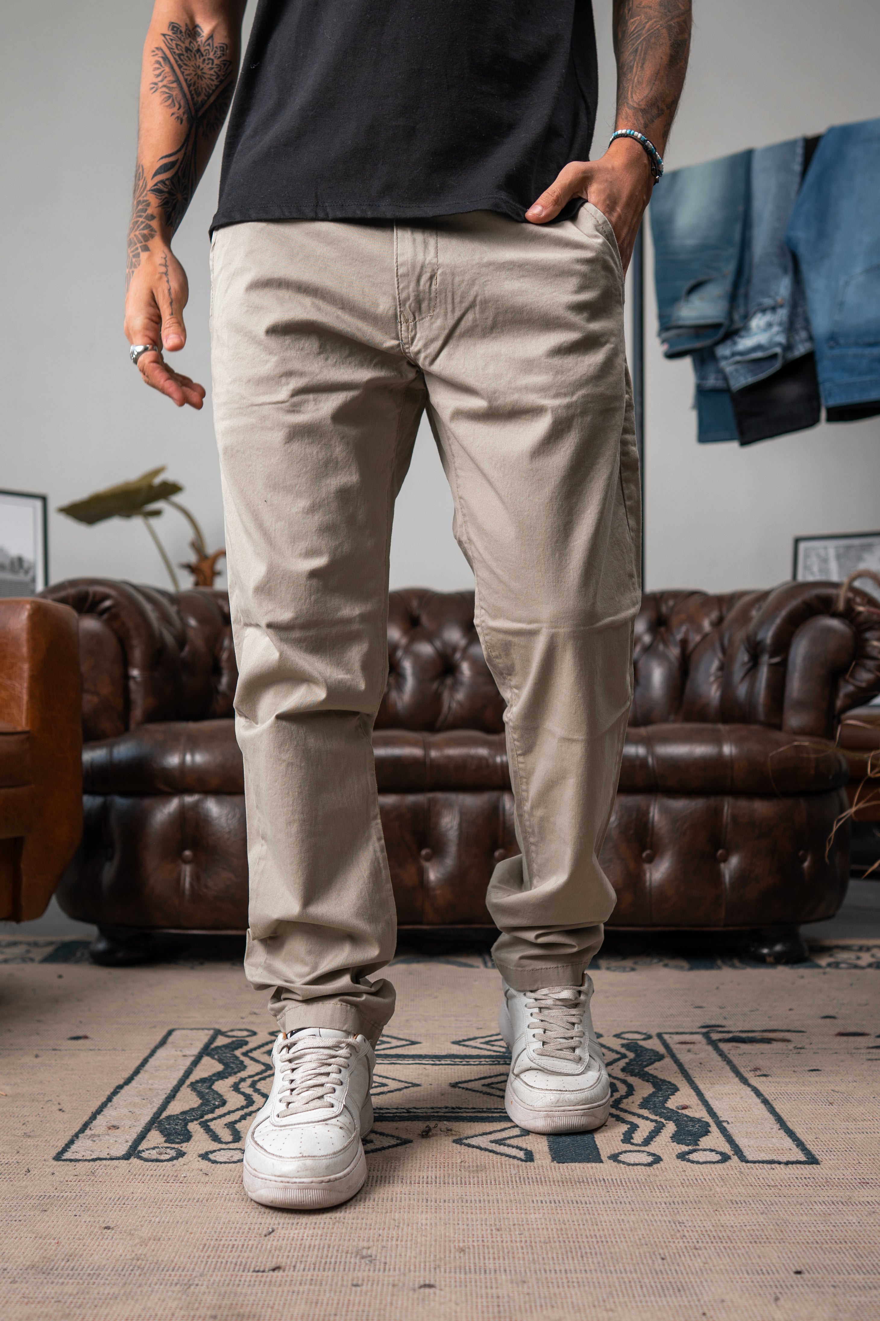 PANTALÓN CHINO PREMIUM CEMENTO
