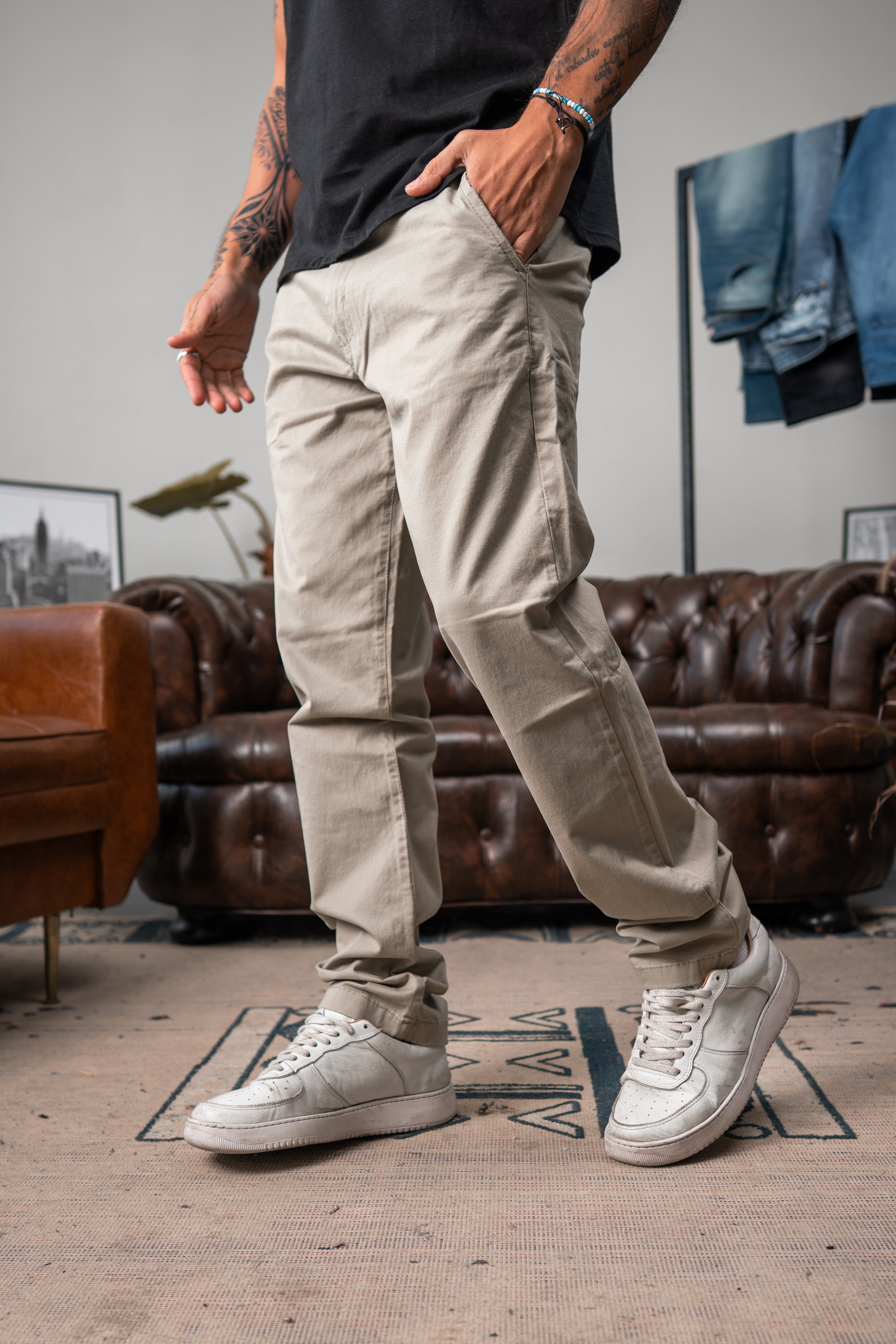 PANTALÓN CHINO PREMIUM CEMENTO