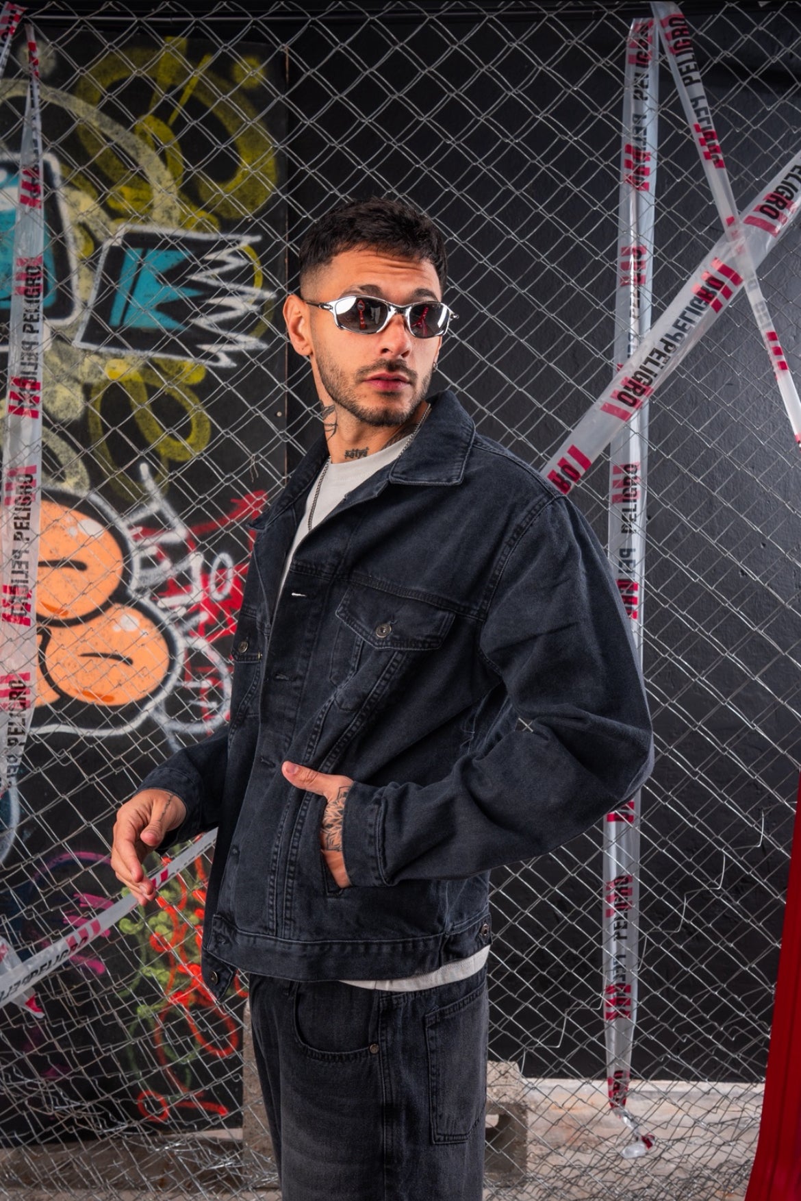 CAMPERA CLÁSICA NEGRO