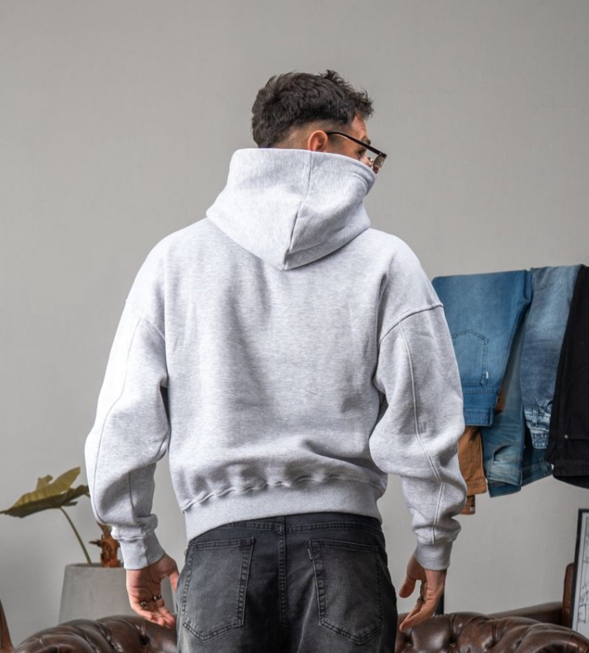 BUZO BOXY FIT GRIS MELANGE