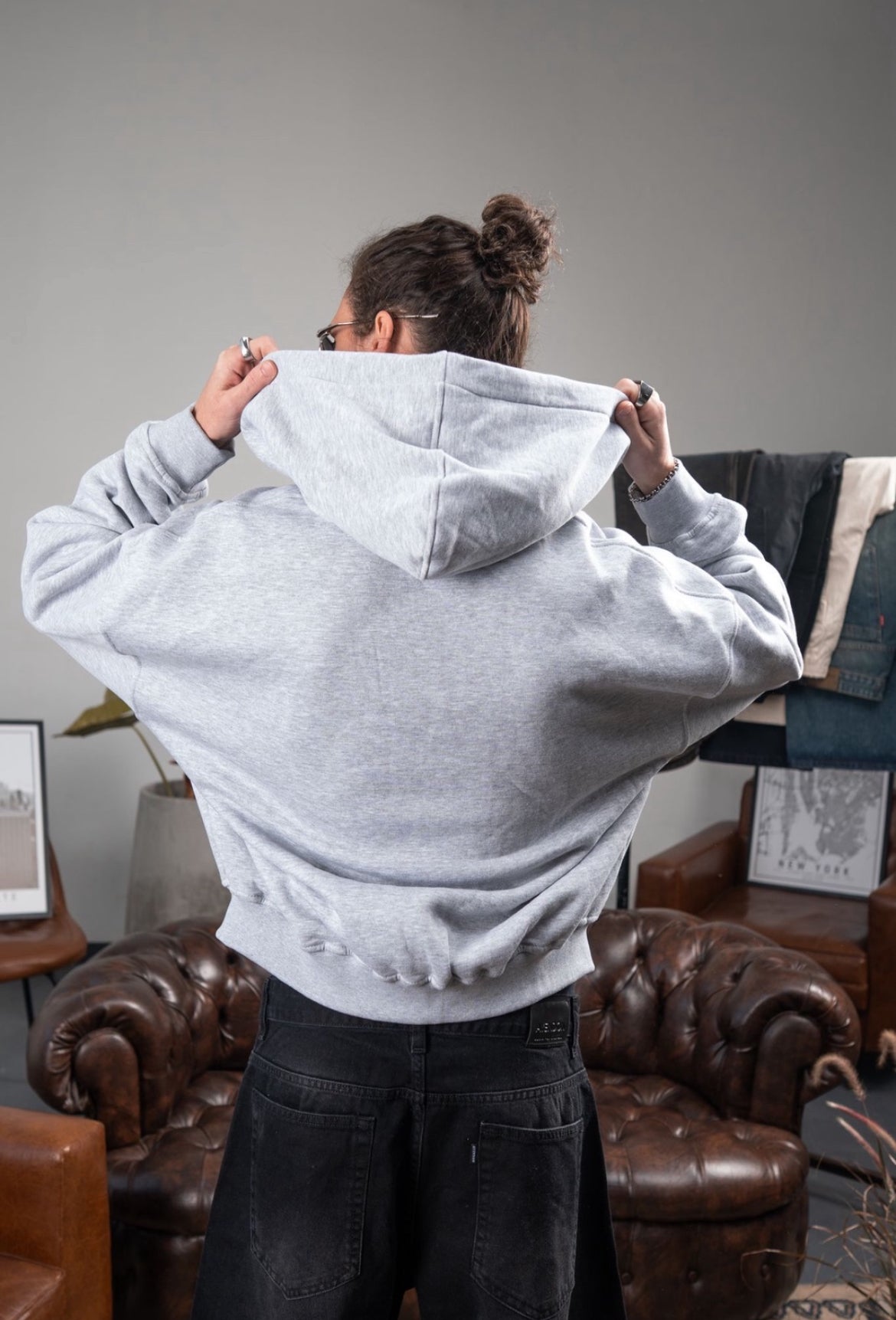 CAMPERA ZIP GRIS