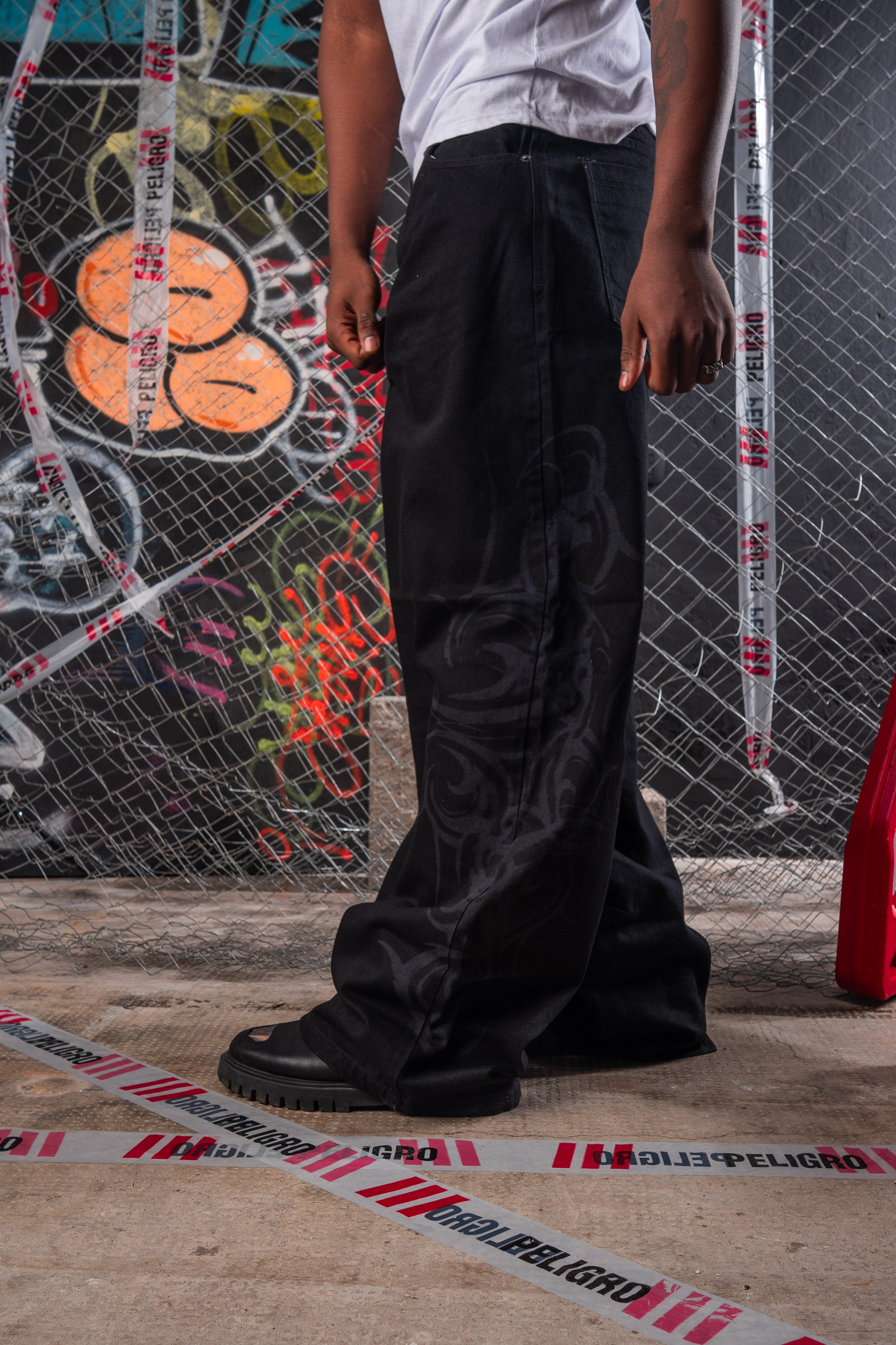 SUPER BAGGY “BLACK DESTINY”